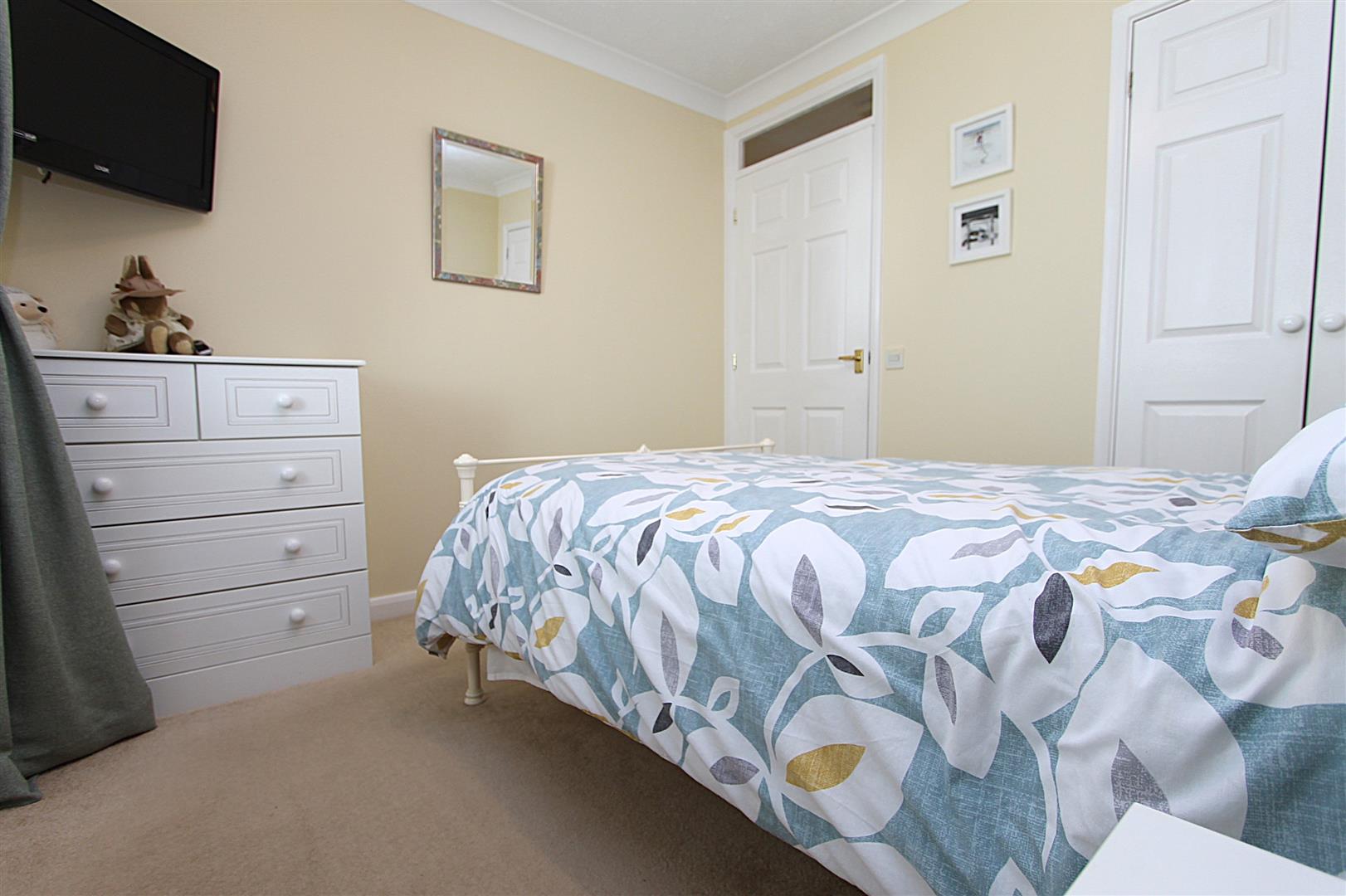 Skylark Way, Kidderminster